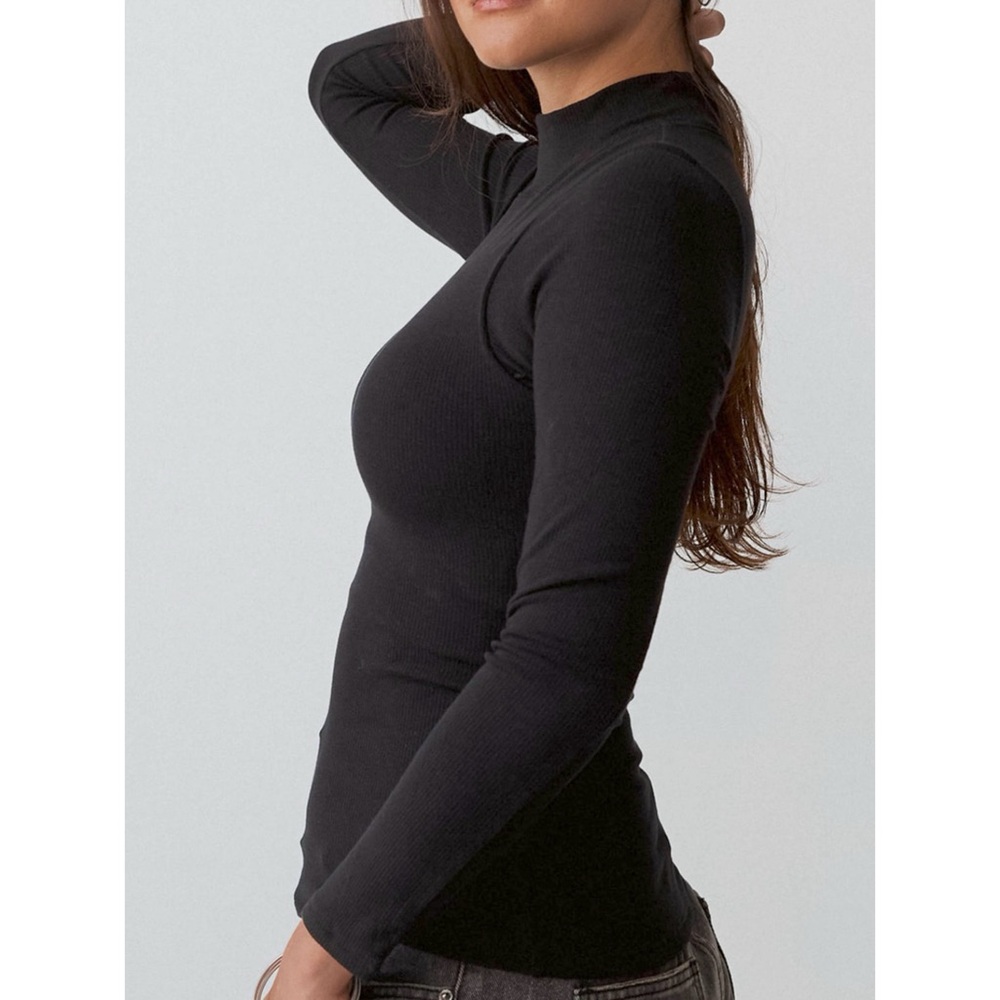 Klassy Network Black Long Sleeve Ribbed Top